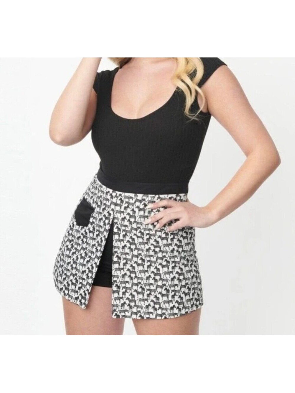 Women’s Unique Vintage Zebra Skort 1X/16 Black and White Zebra Patterned Skort
